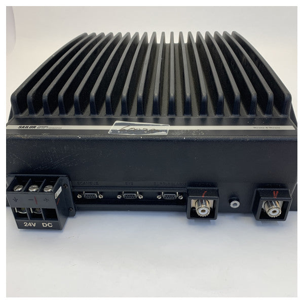 Sailor TU5250 Sarja 5000 MF/HF Merivastaanotin 250W