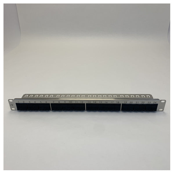 Nexans N52M.664 LANmark Maritime og Industri Fast Patch Panel 24 porter