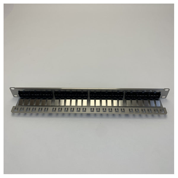 Nexans N52M.664 LANmark Maritime og Industri Fast Patch Panel 24 porter
