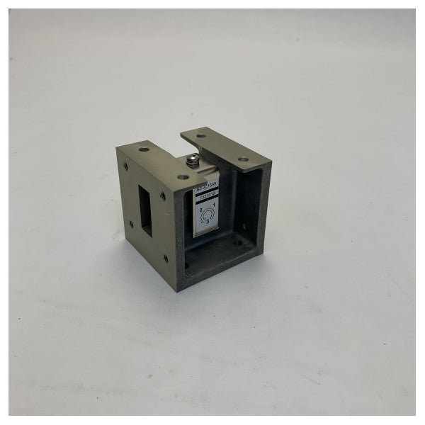 Circulateur de jonction E2V B3JC1649 3 ports en bande X dans le plan H