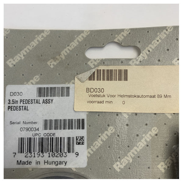 Piastra di montaggio Raymarine D030 per pilota automatico del timone 89 mm