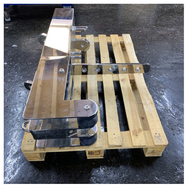 Ancre en acier inoxydable Hanse Yachts 675 et fixation de hauban TBR1189