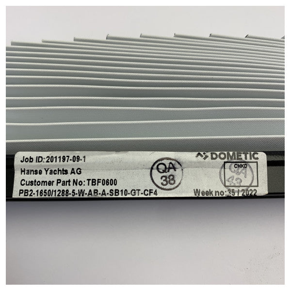 Dometic PB2 プリーツブラインド ボートカーテン サルーン スターボード 後方 - 1650 x 1288 mm
