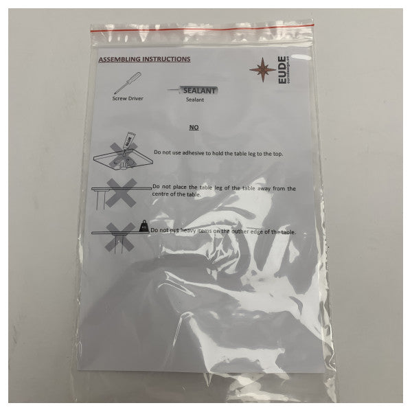 Uttern Teak-Klapptisch für S62 � Langlebige, wetterbeständige Boots- und Yachtmöbel