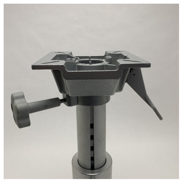 Regulowane aluminiowe wsparcie dla fotela pilota Vetus 35 - 47 cm - PCM3547