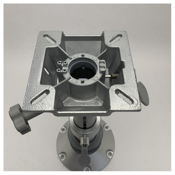 Regulowane aluminiowe wsparcie dla fotela pilota Vetus 35 - 47 cm - PCM3547