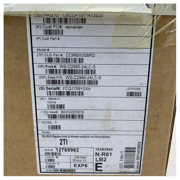 Cisco Catalyst WS-C2960-24LC-S ネットワークスイッチ - 24ポート 10/100 (8 PoE)