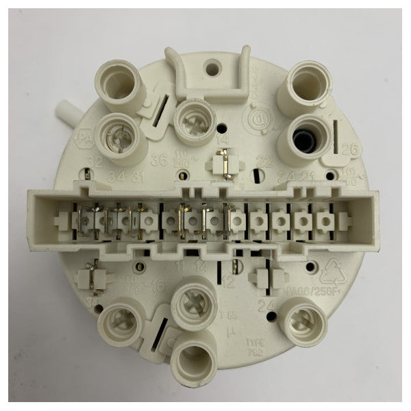 Electrolux Doppeldruckschalter für Schwarzwassersysteme - Langlebiger Wasserdrucksensor in Marinequalität - 792461