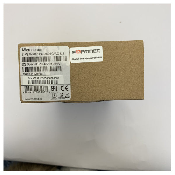 Ubiquiti GPI-115 Gigabit PoE Power Injector - 1-Port 802.3af