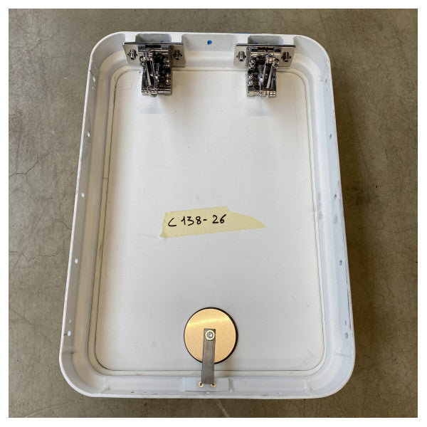 Custom Line Marine Vertical Gunwale Flat Hatch White - 425480