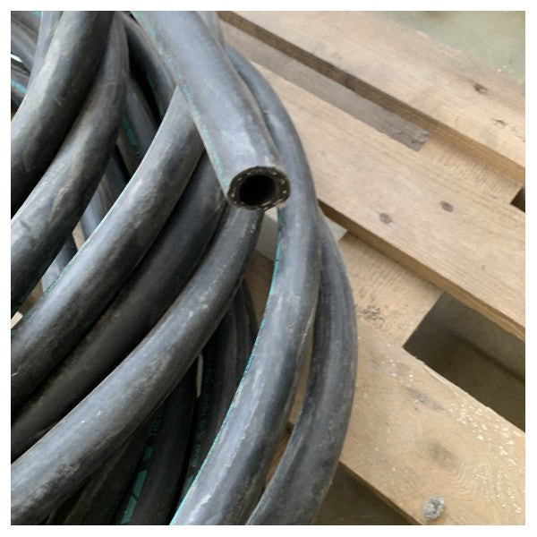 Trelleborg Marine Fuel Hose 7840-A1-05 - Издръжлива, гъвкава линия за гориво за лодки за морски приложения