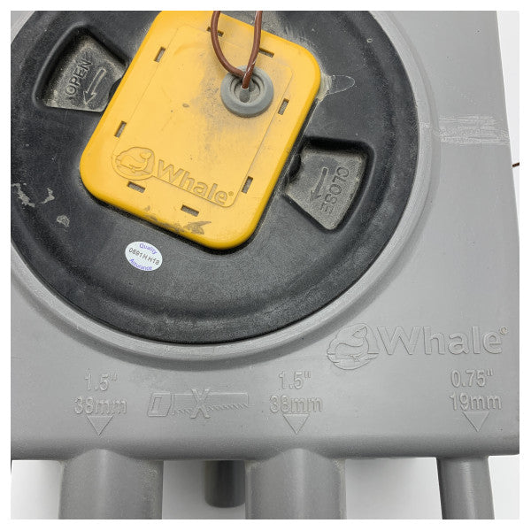 Botlar ve Yatlar için 12/24V - GT0810B 8L Balina Gri Atık Tankı