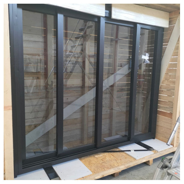 Νέμο Βιομηχανία Μαύρη Επικαλυμμένη Αλουμινένια Συρόμενη Πόρτα 2400 x 2000 mm