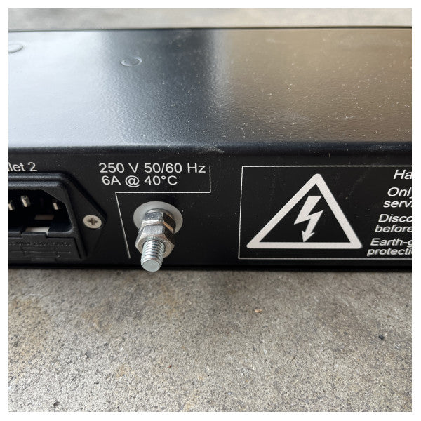 Captec Dual Marine EMI Filter 81JFN - високоефективне придушення електромагнітних завад для морської електроніки