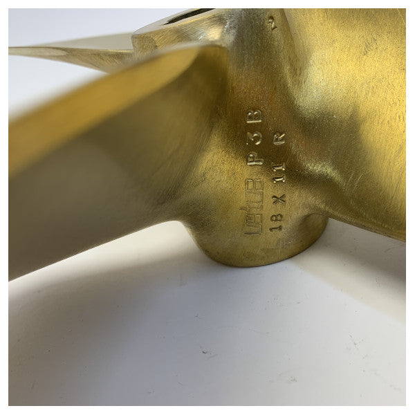 Vetus P3B-18 X 11R Propeller 3-Blade Brass Right Handed 30 mm