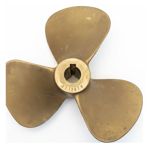 Hélice Vetus P3B-17X12L 3 lames en laiton à gauche