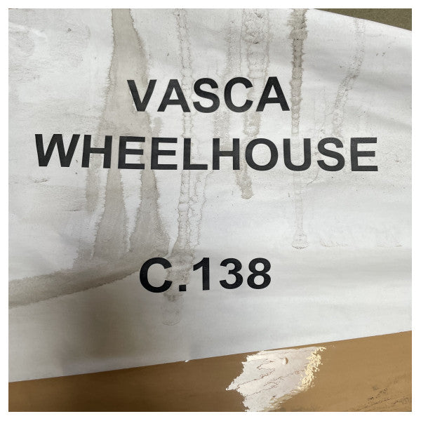 CRN Round Wheelhouse Jacuzzi Bathtub - C.138