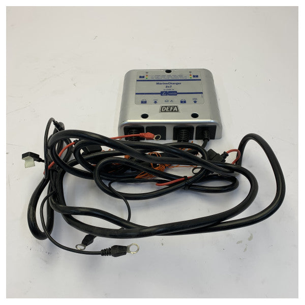 VERWENDET Defa MarineCharger 2x 7A Batterieladegerät 12V