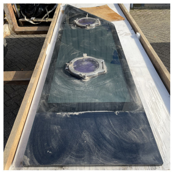 Ferretti 920 pannell tal-ħġieġ ta' quddiem ma' bieb ta' ħruġ - 420407