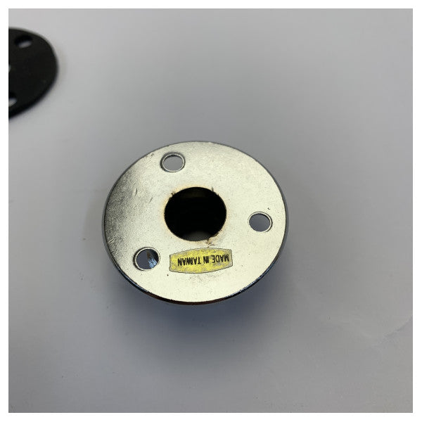 AC Antennas H001F Кабелен проход за RG213 - Хромирано