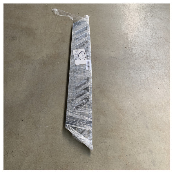 ステンレス製エンジン排気グリル 120 x 18 cm