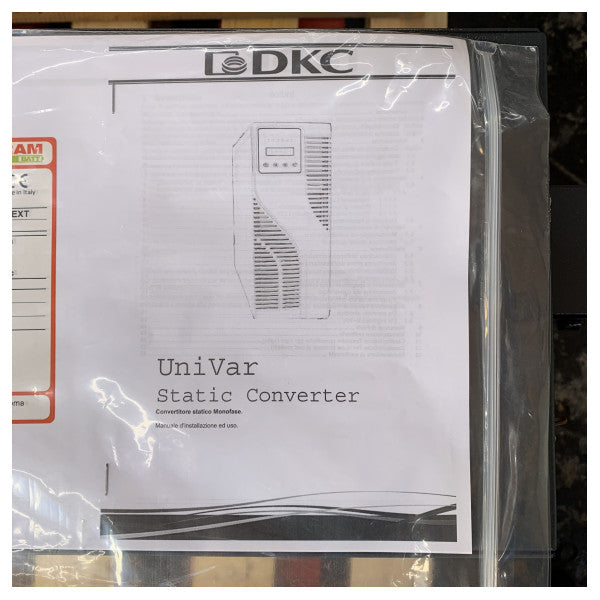 DKC spændings- og frekvensstatisk omformer 7 kVa 120V 60 Hz