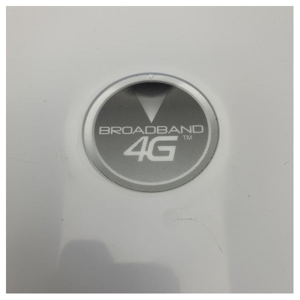 Simrad 4G широколентов радарен комплект бял - 000-10902-001