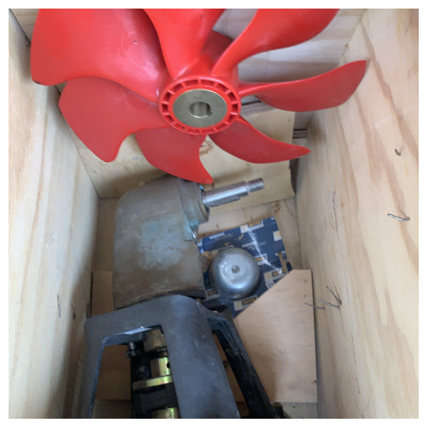 Підрулюючий пристрій Vetus BOW1604DE 160 KGF носовий і кормовий 250 мм 24В