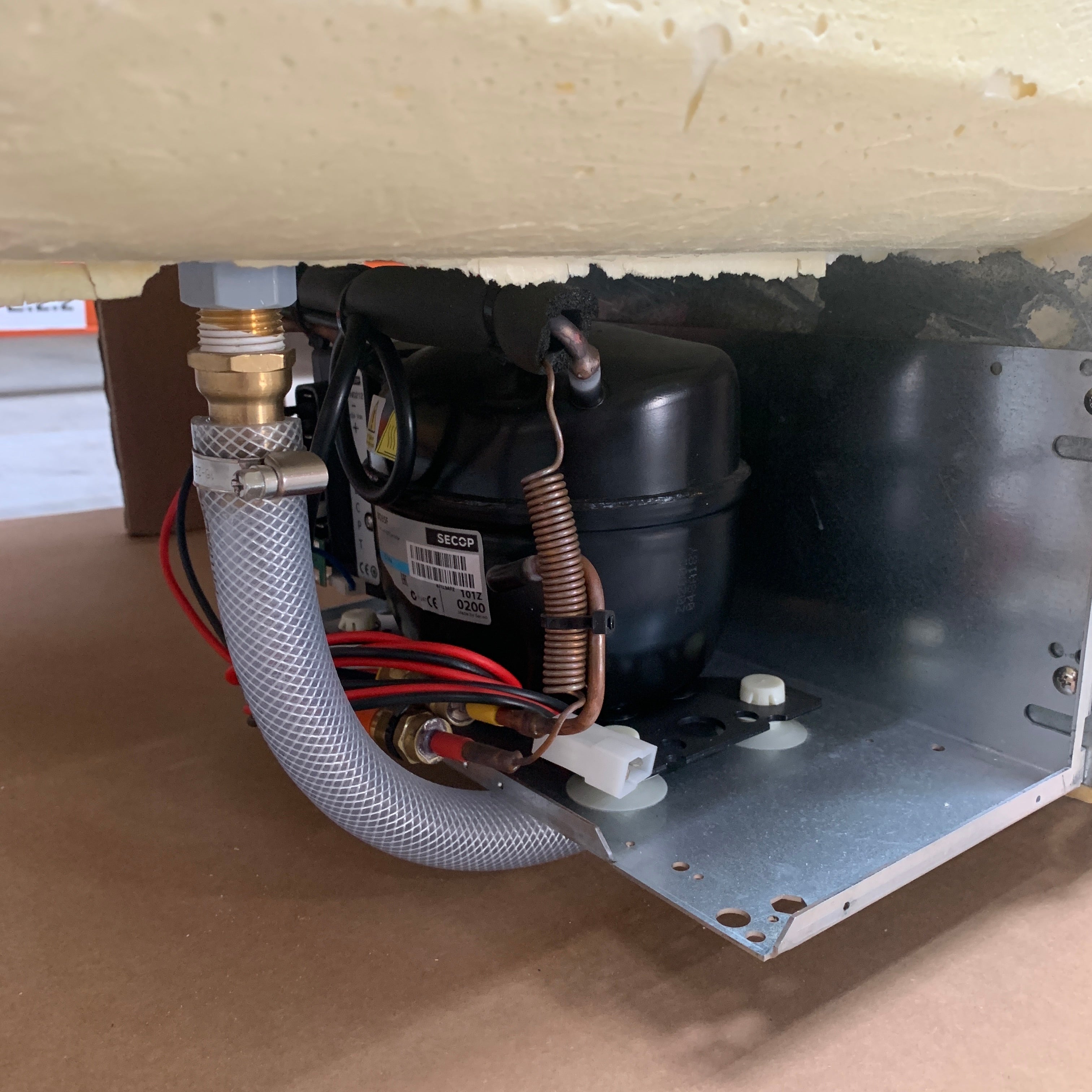 Vitrifrigo JN250 CFS 250L Kompressor avkjølt isboks med 12/24V - 191276