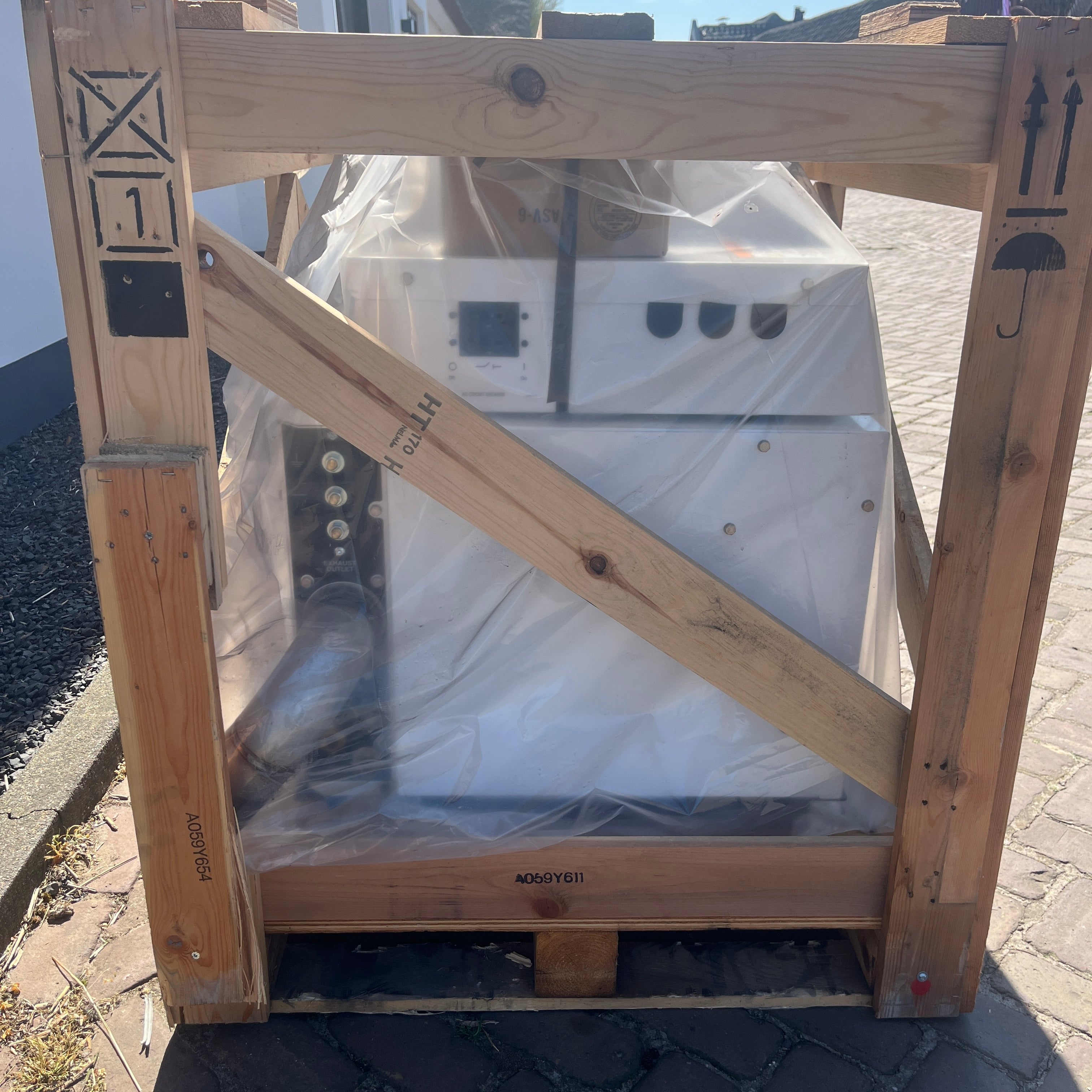 Cummins Onan 22,5 kW marine dieselgenerator 230V|| 50 HZ - 22.5MDKDT