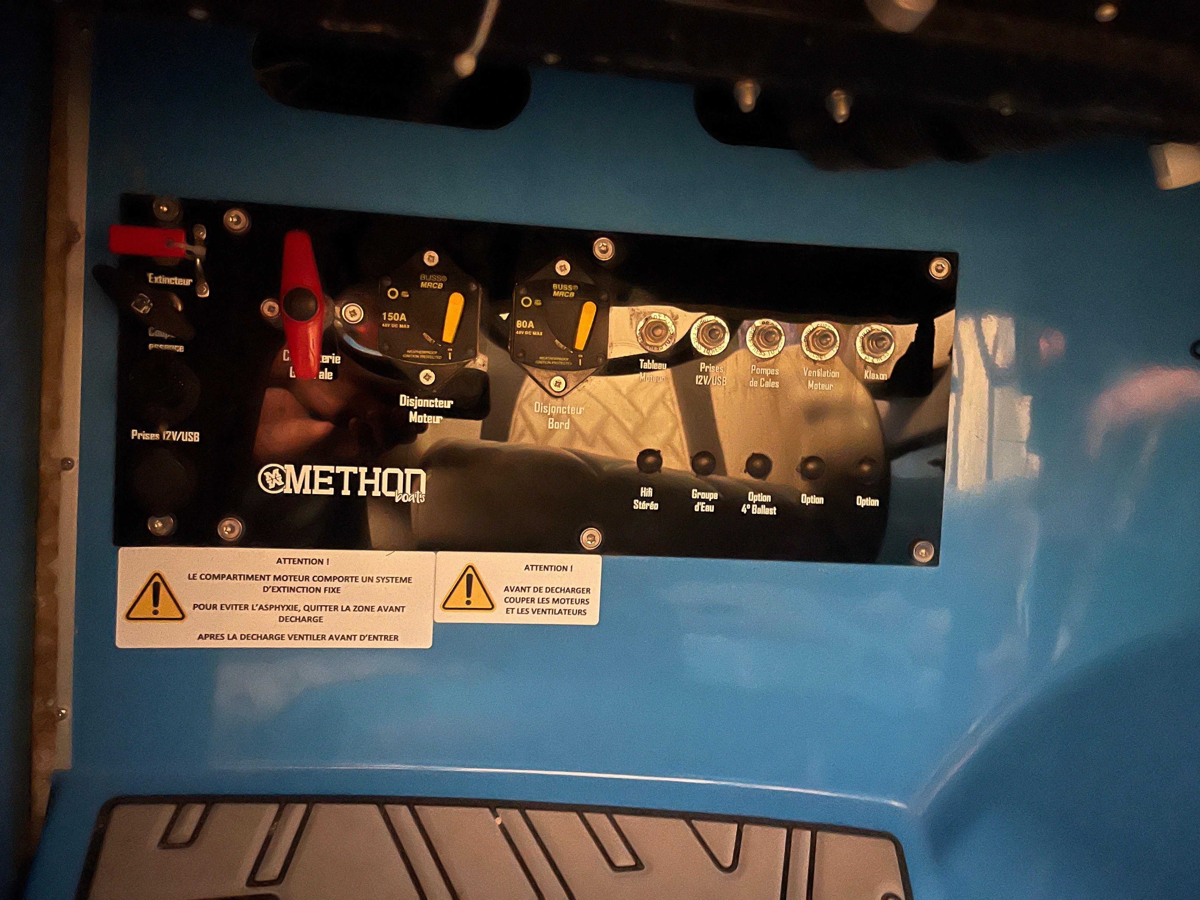 Човен для вейкбордингу та водних лиж Method Wake Ski 6.2 з 440-сильним двигуном BLUE 2020