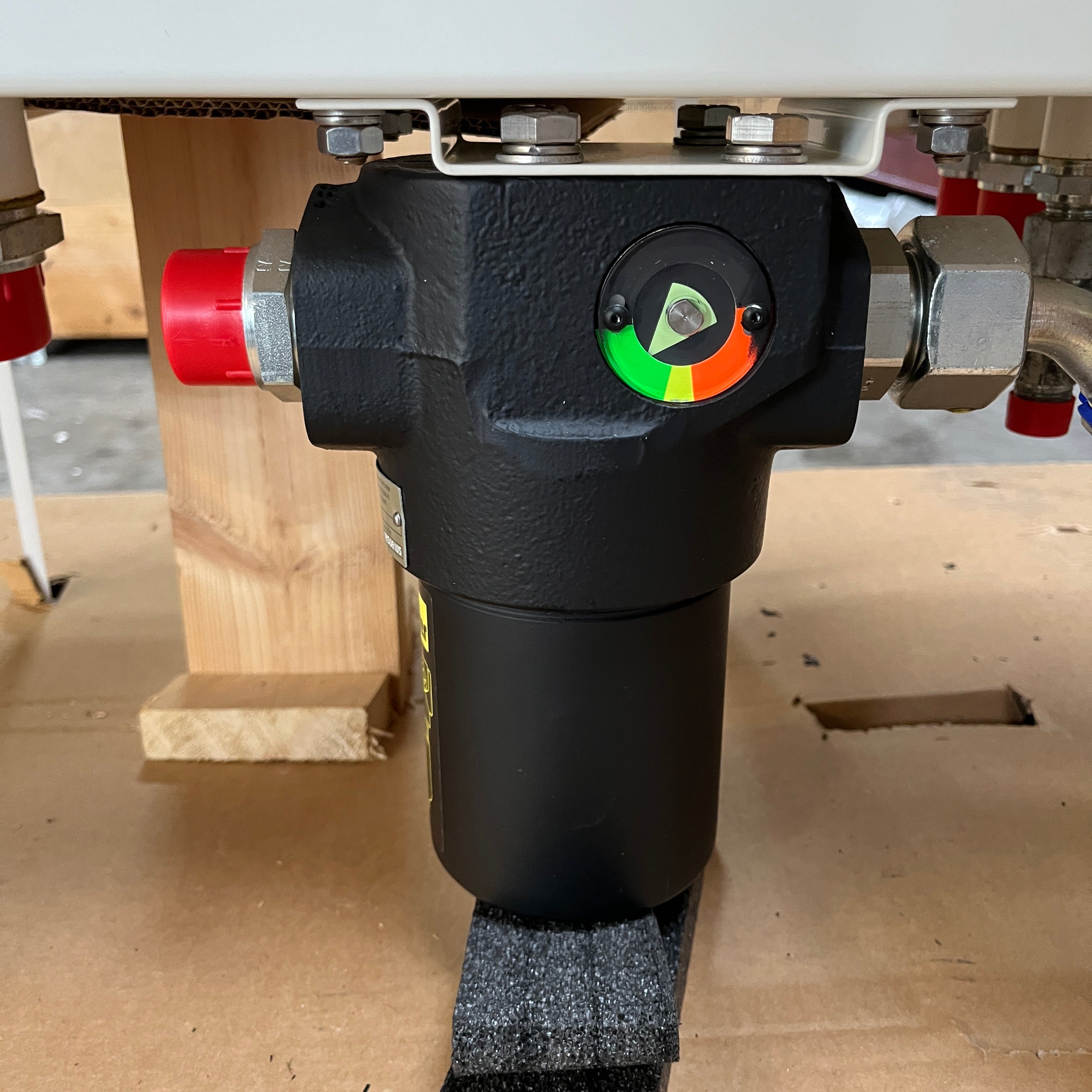 Sleipner TB60 60L zbiornik oleju hydraulicznego przegroda 24V