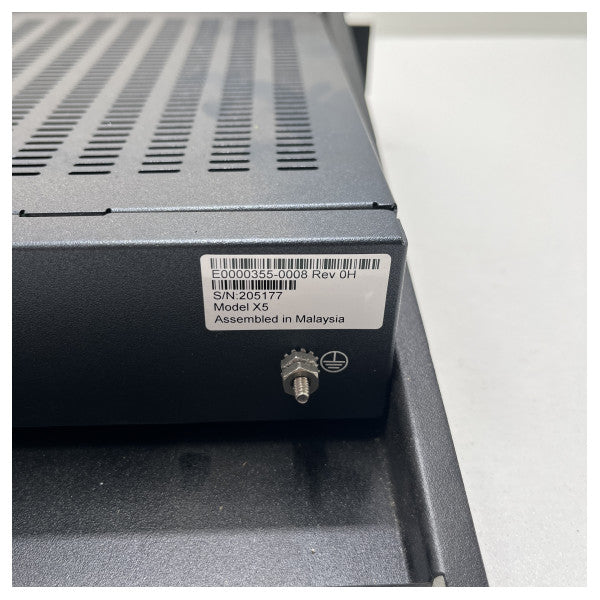 جهاز توجيه الأقمار الصناعية عن بعد iDirect Evolution Evolution X5 DVB-S2 المستعمل - K0000066-0003