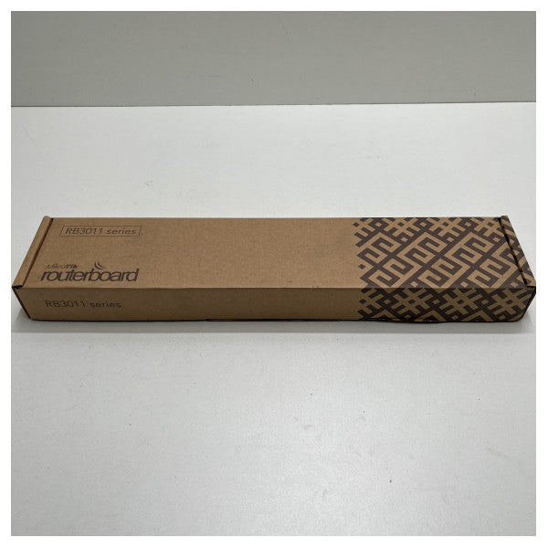 MikroTik RB3011UIAS-RM 10 portlu rafa monte Ethernet anahtarı