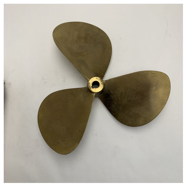 Vetus P3B17X12R 3-blad 17 x 12 tommer RH 30 mm propell