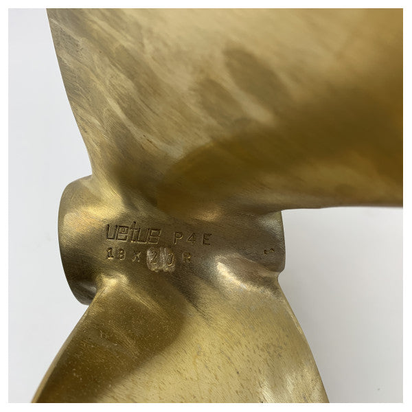 Elica Vetus P4E18X20R a 4 pale 18 x 20 pollici RH 35 mm