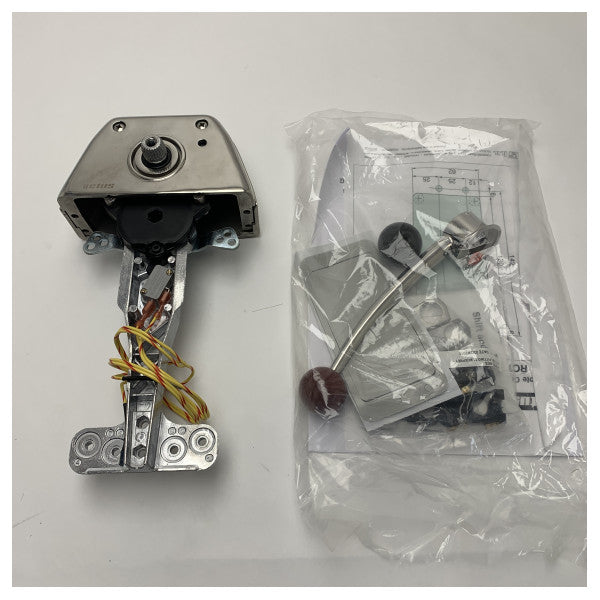 Vetus RCTOPS з одним двигуном з ручним керуванням зверху