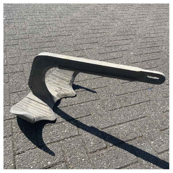 サンギネティ高持ちガルバナイズドアンカー 25 KG RINA認証済み