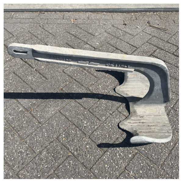 サンギネティ高持ちガルバナイズドアンカー 25 KG RINA認証済み