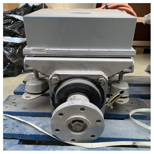 USADO Regen Nautic SPM218-143-3 145 kW motor interior marítimo elétrico