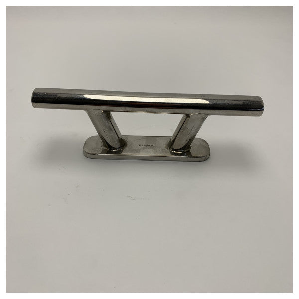 Vetus TAURUS02 stainless steel cleat 195 mm