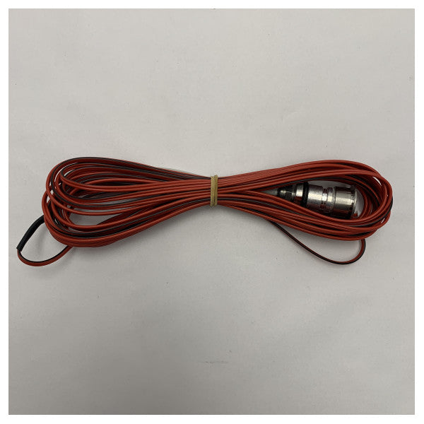 Technocavin valokaapeli liittimellä