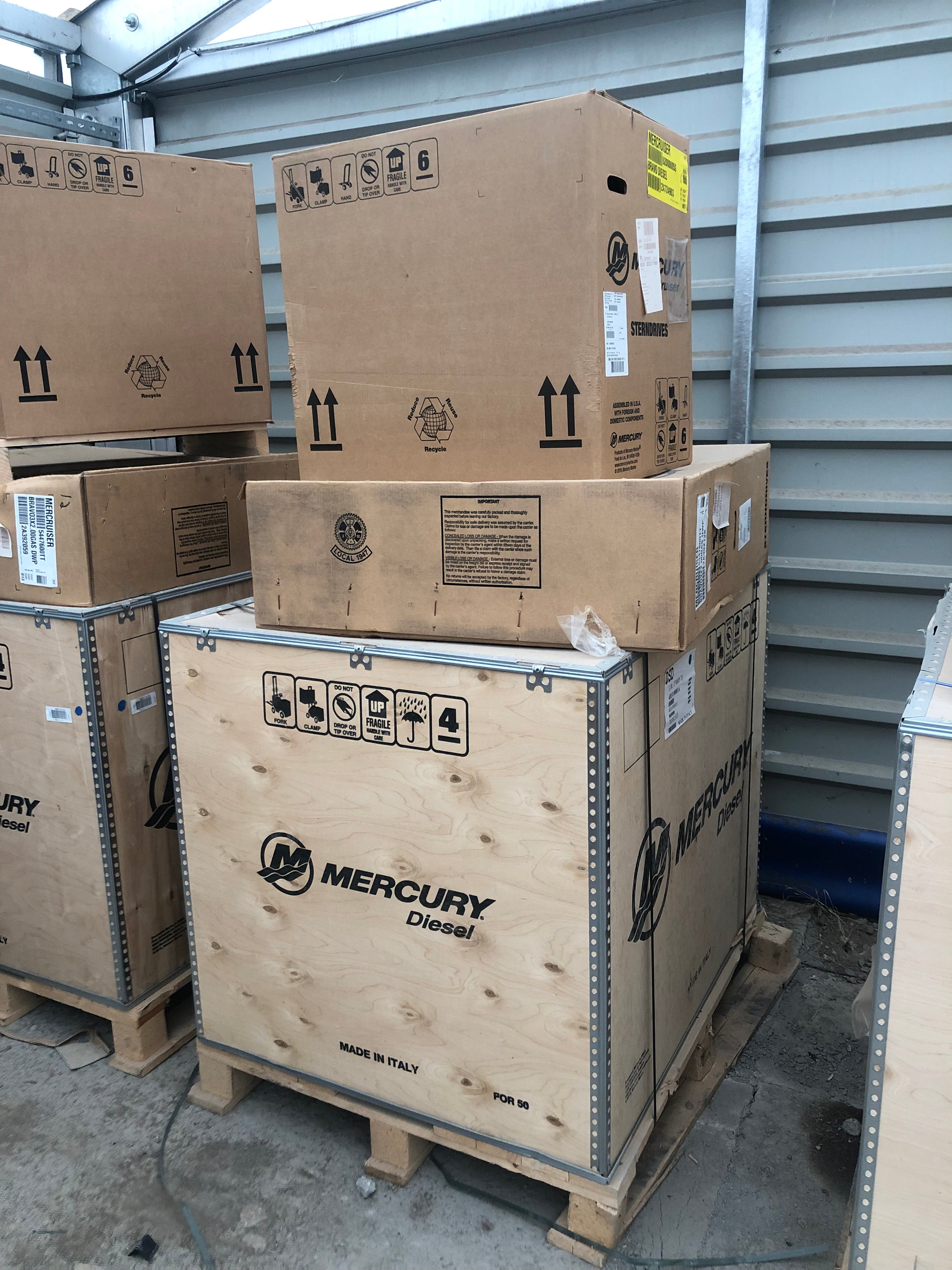 Новий дизельний двигун Mercury V6 270 к.с. зі стандартним приводом Bravo 3X 2.00:1