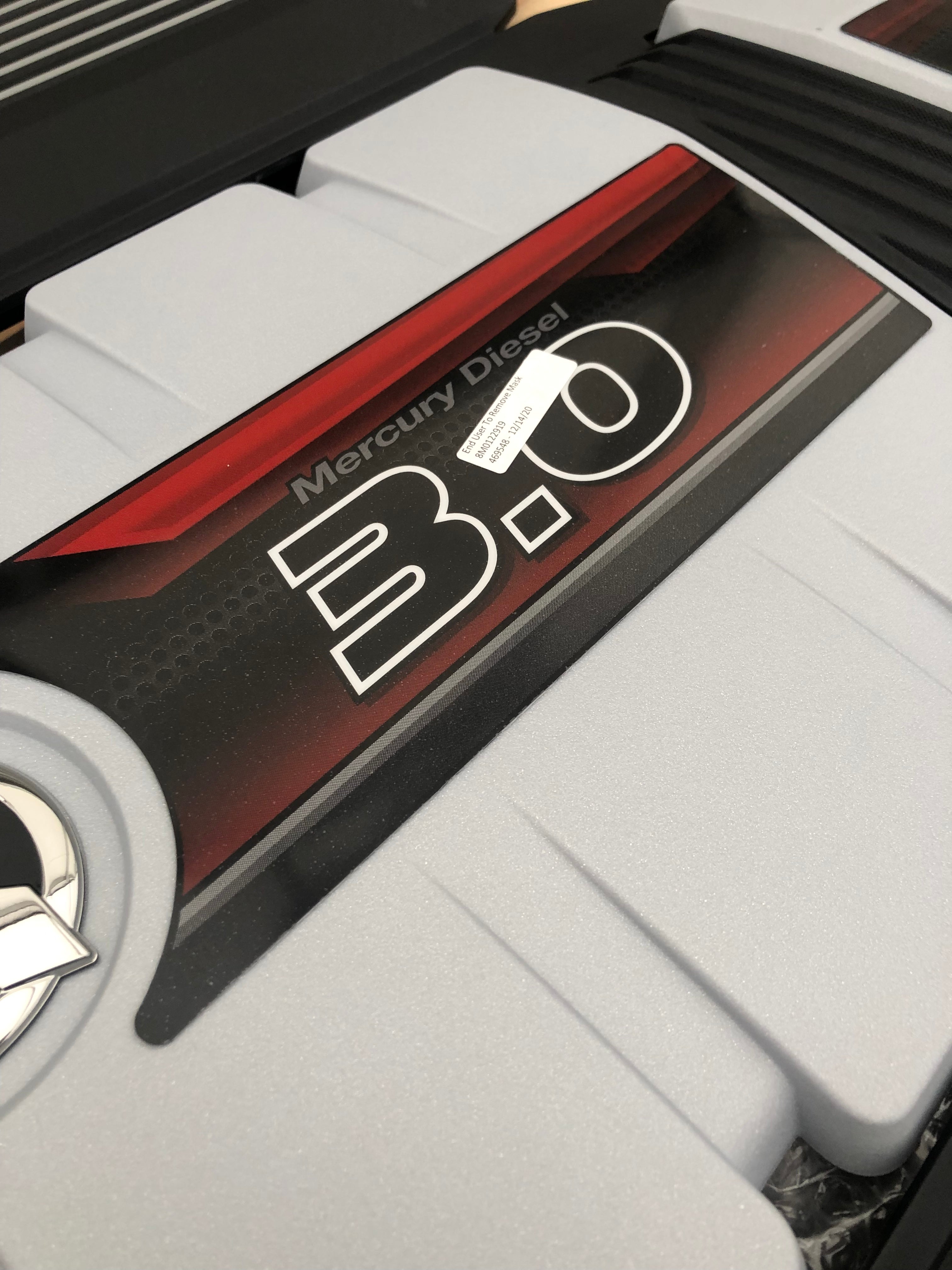 Новий дизельний двигун Mercury V6 270 к.с. зі стандартним приводом Bravo 3X 2.00:1