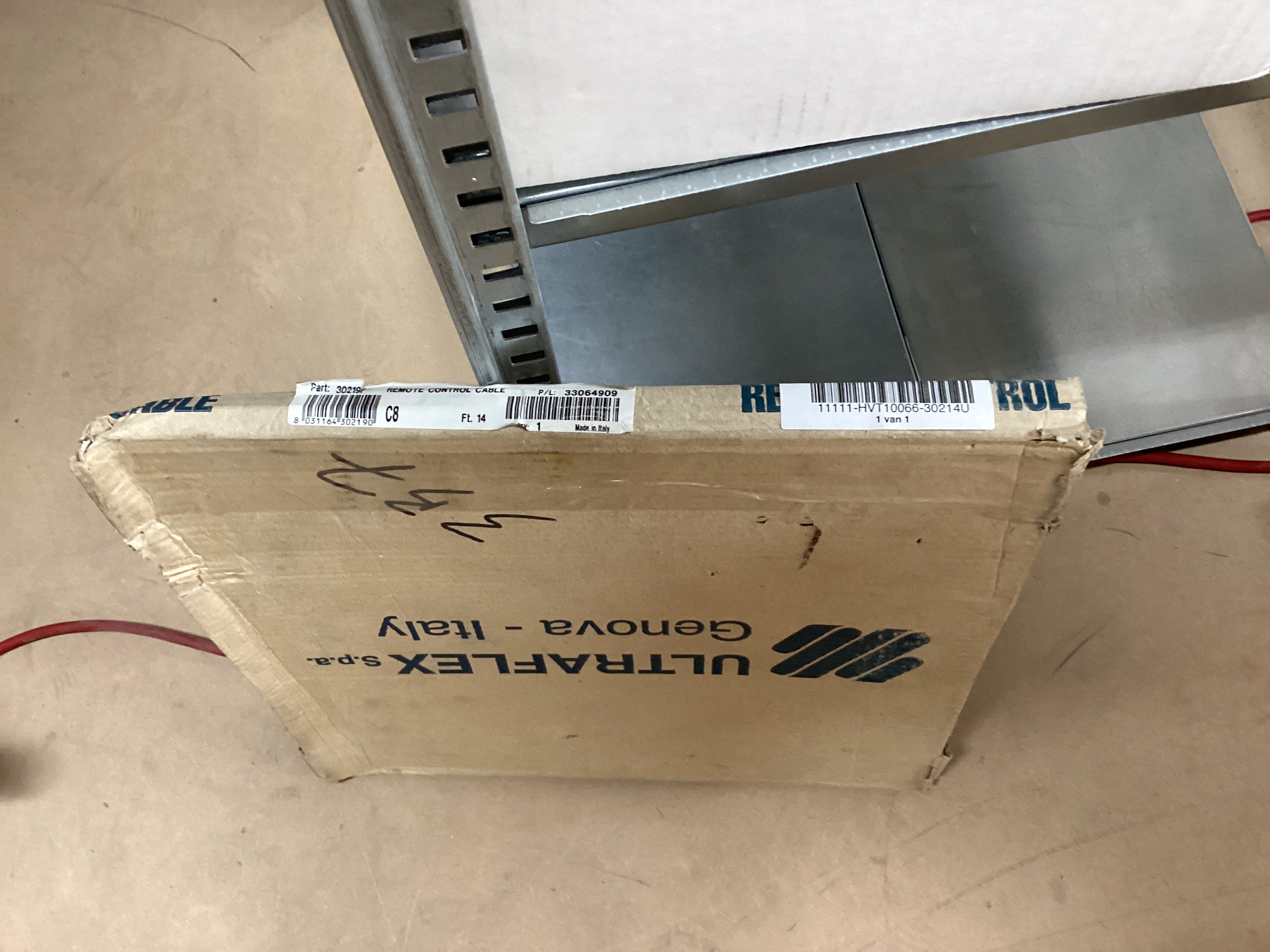 Кабел за управление на двигателя тип C8 33C 4,27 м - 30219F