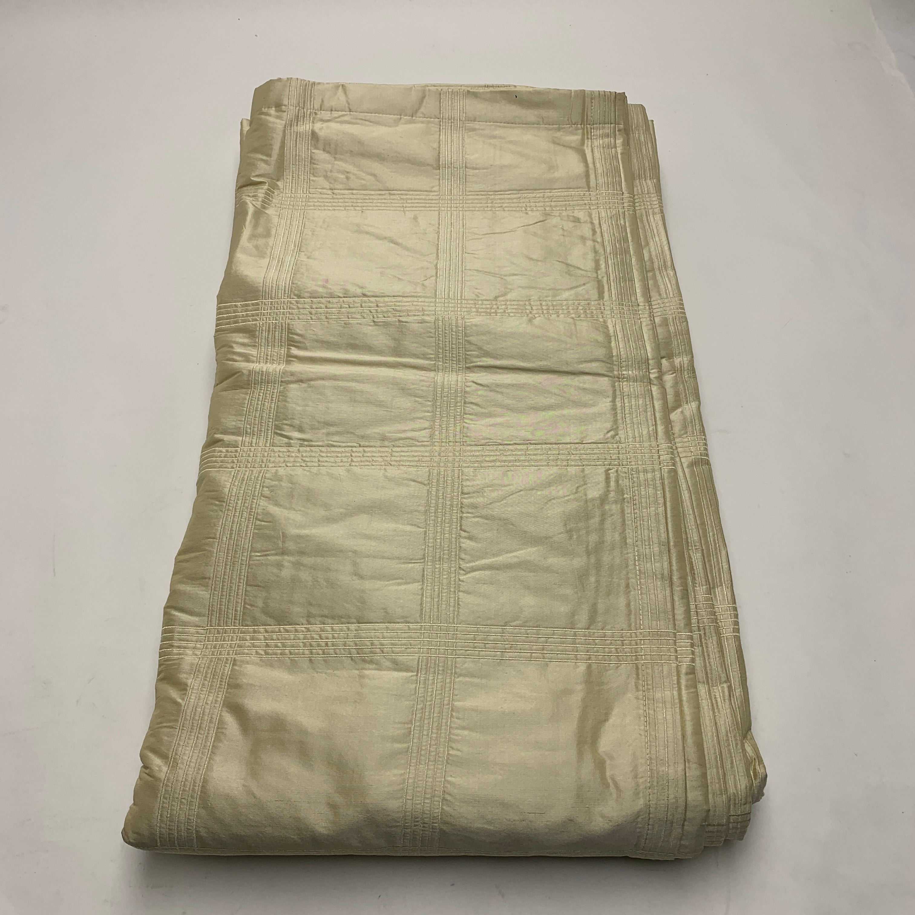 Zuzu Tete 229828 двойна покривка за легло с елегантна текстура светло бежово