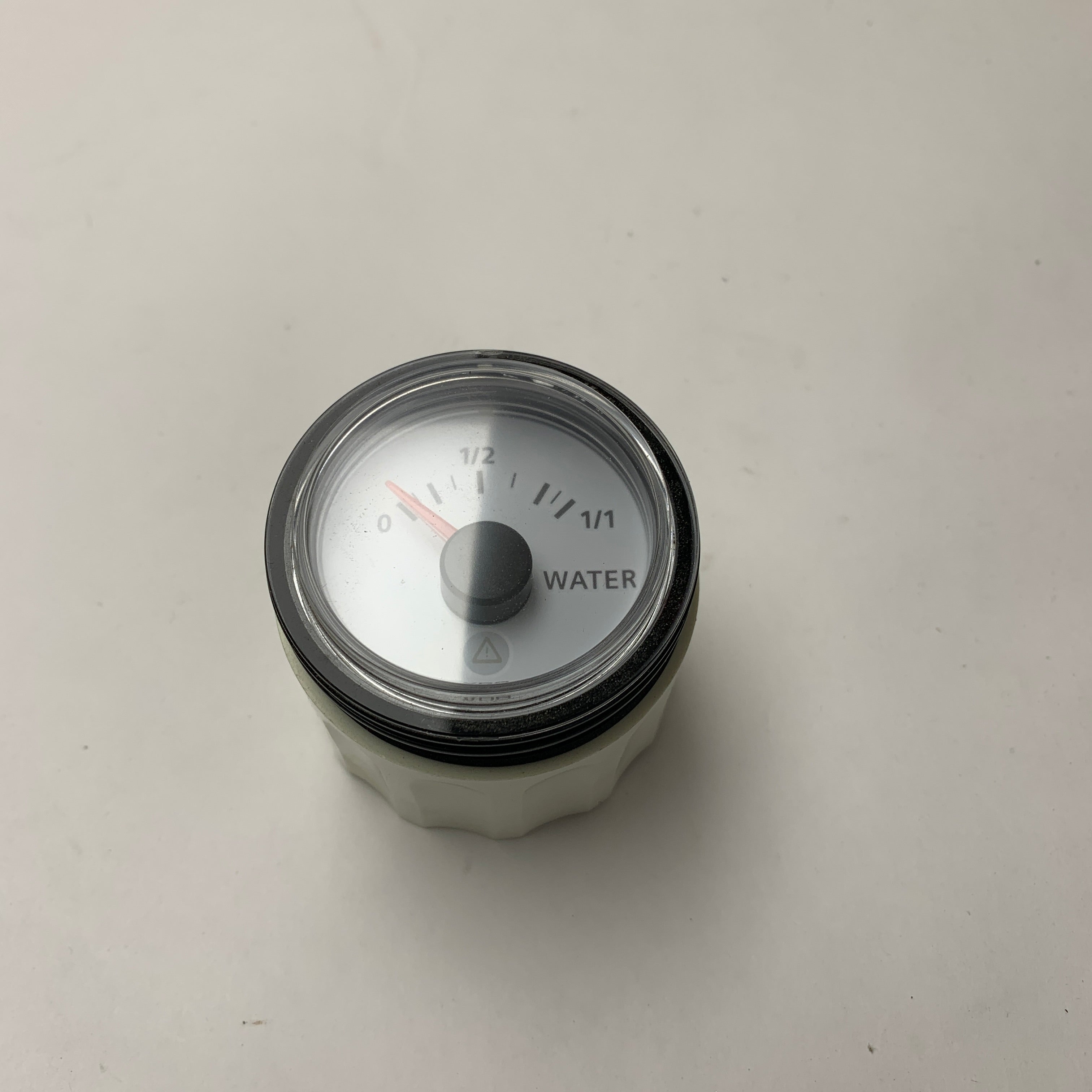 Czarny wskaźnik poziomu wody VDO 12/24V - A2C53418381