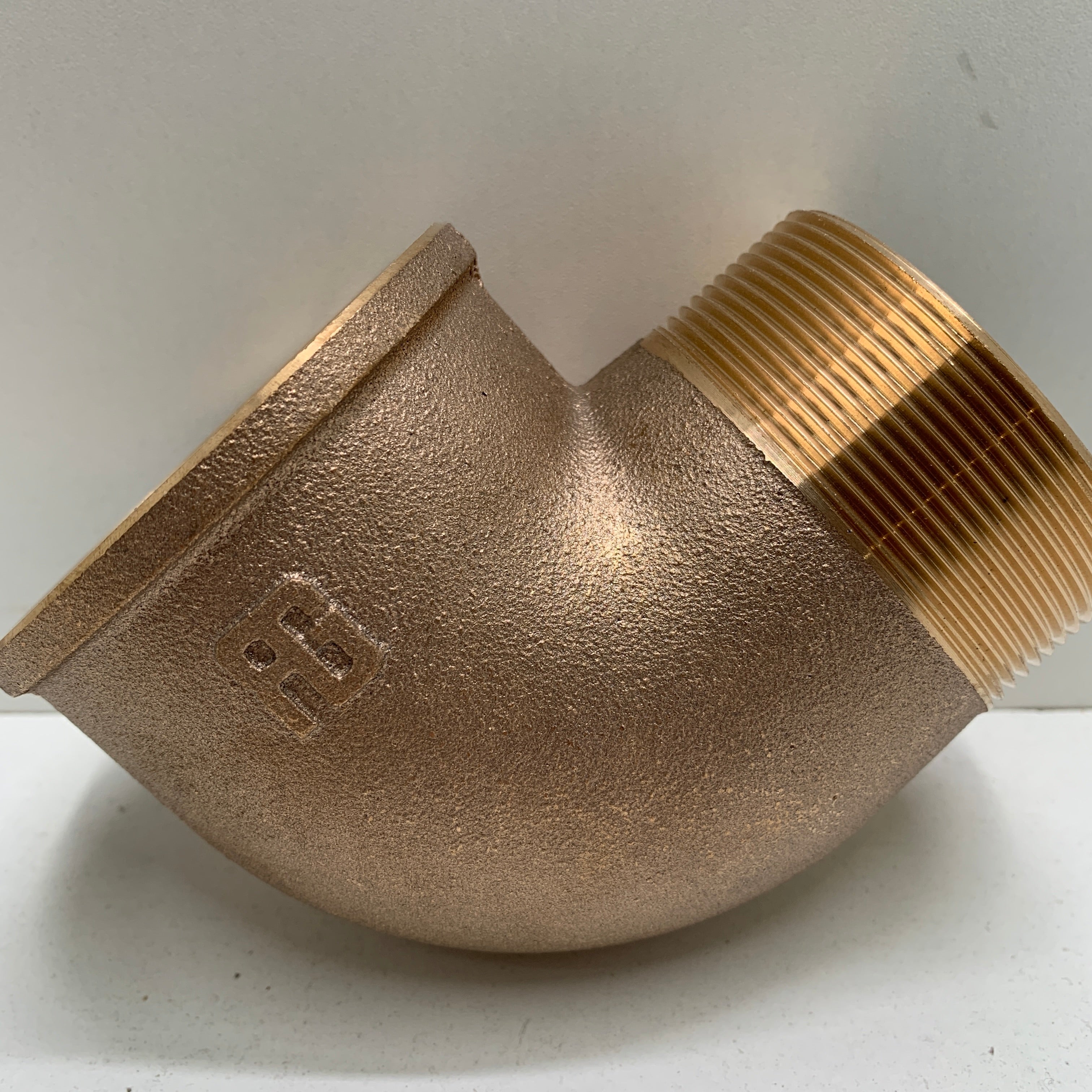 كوع غويدي 90 درجة ذكر | أنثى برونزي 2.5 بوصة - 0092B#200010