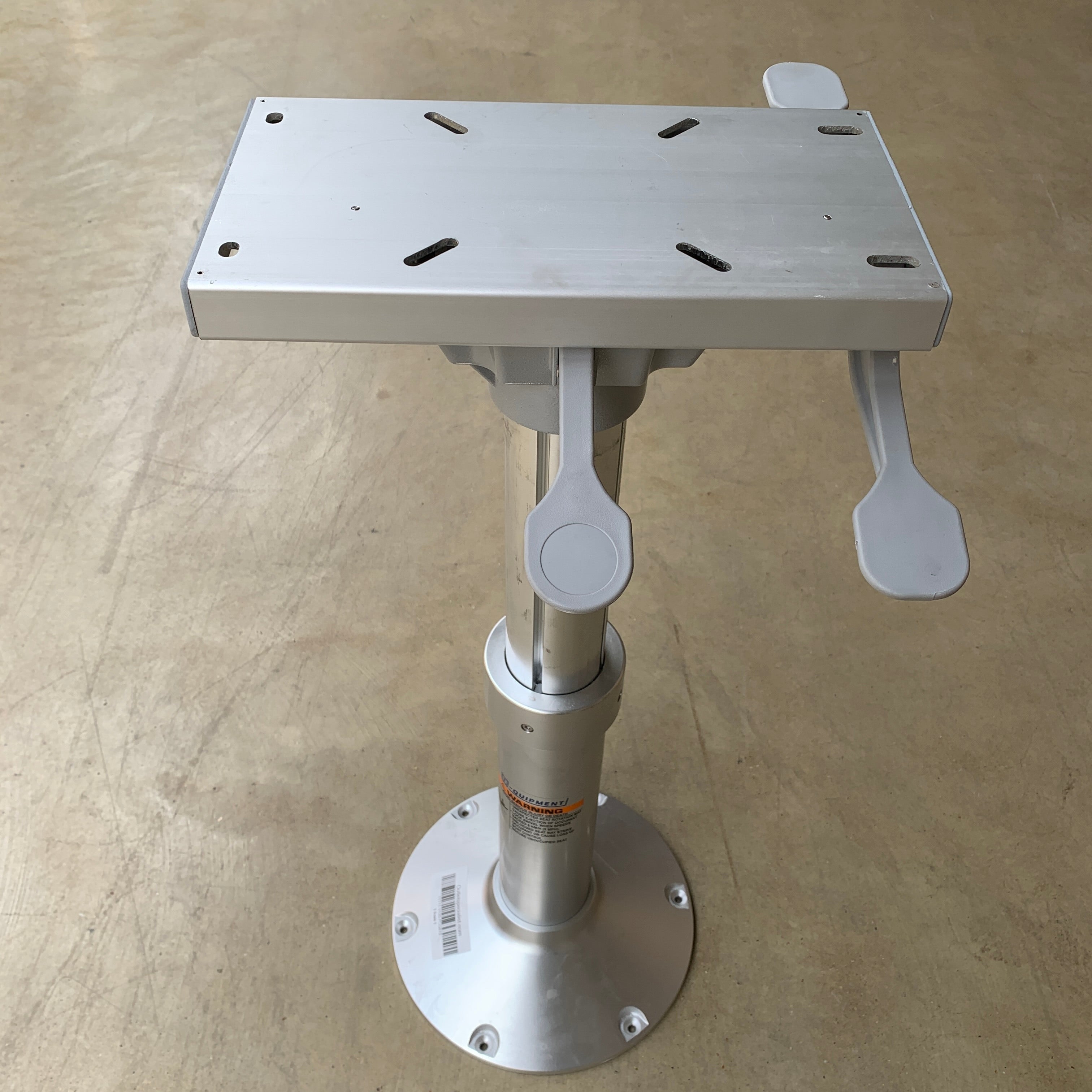 Wspornik siedziska Vetus PCG H810 mm aluminiowy stały