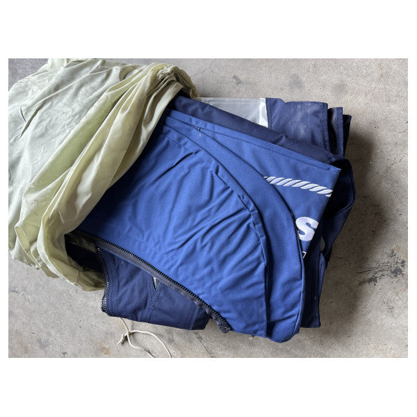 Оригінальний брезентовий чохол для кабіни Sessa Marine C42 синій - 048088